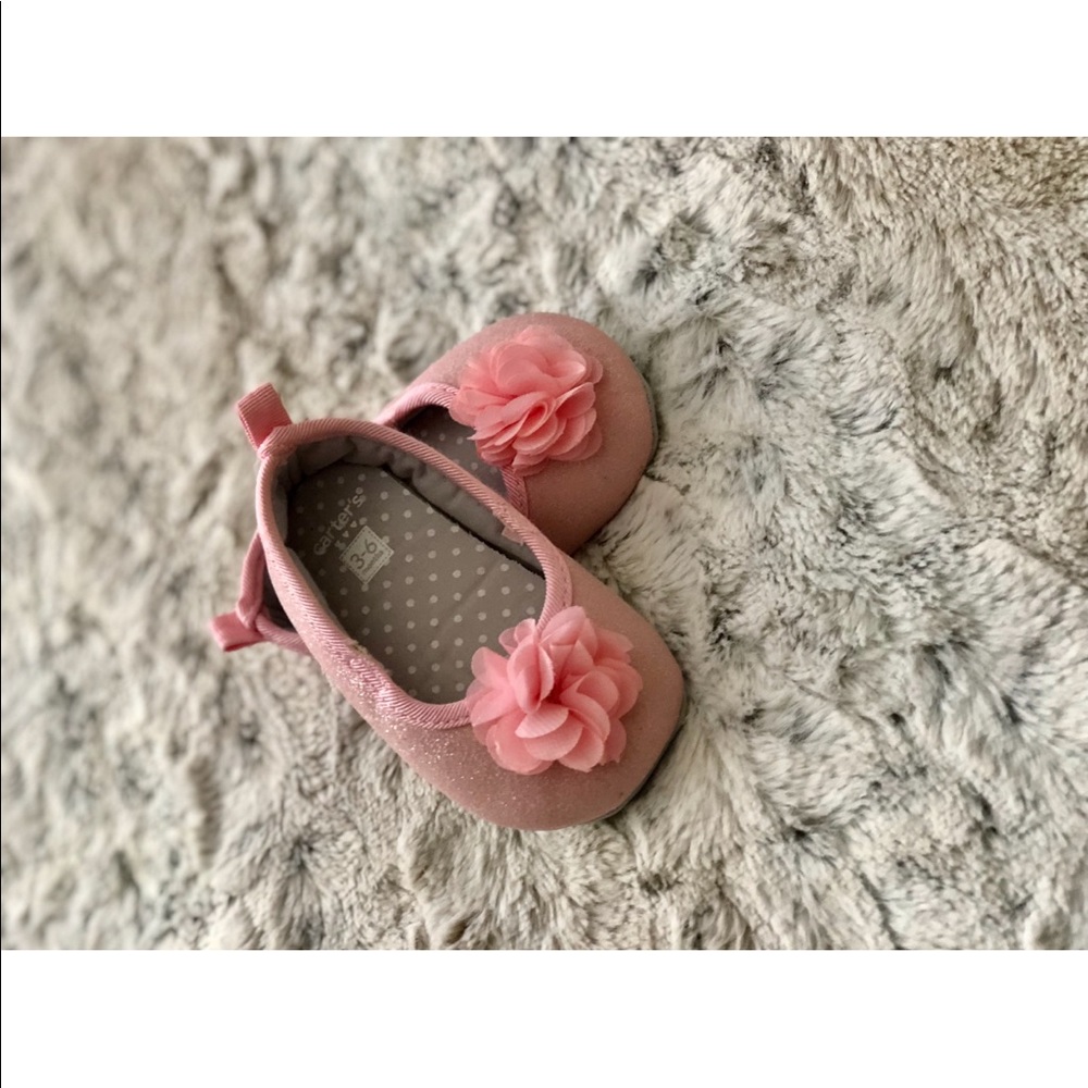 ✨Adorable baby pink shoes✨